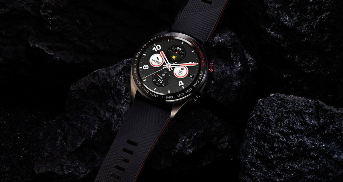 S L1600 9 هواوي &Lt;P Style=&Quot;Font-Weight: 400;&Quot;&Gt;صنعت ساعة Honor بعناية باستخدام الفولاذ المقاوم للصدأ 316L خفيف الوزن ومريح ، وهي واحدة من أنحف الساعات الذكية في السوق. تتبنى ساعة Honor Watch المصقولة بشكل مثالي التصنيع باستخدام الحاسب الآلي وأحدث النقش بالليزر لتعزيز المتانة للاستخدام اليومي. كلمسة نهائية ، فإن غلاف الساعة مصنوع من بلاستيك النايلون القابل للتحلل.&Lt;/P&Gt;
Https://Www.youtube.com/Watch?V=Ek-Byxwvj2K ساعة هونر واتش ماجيك الذكية Amoled Gps متعددة الرياضة (حزام سيليكون أسود وأحمر)