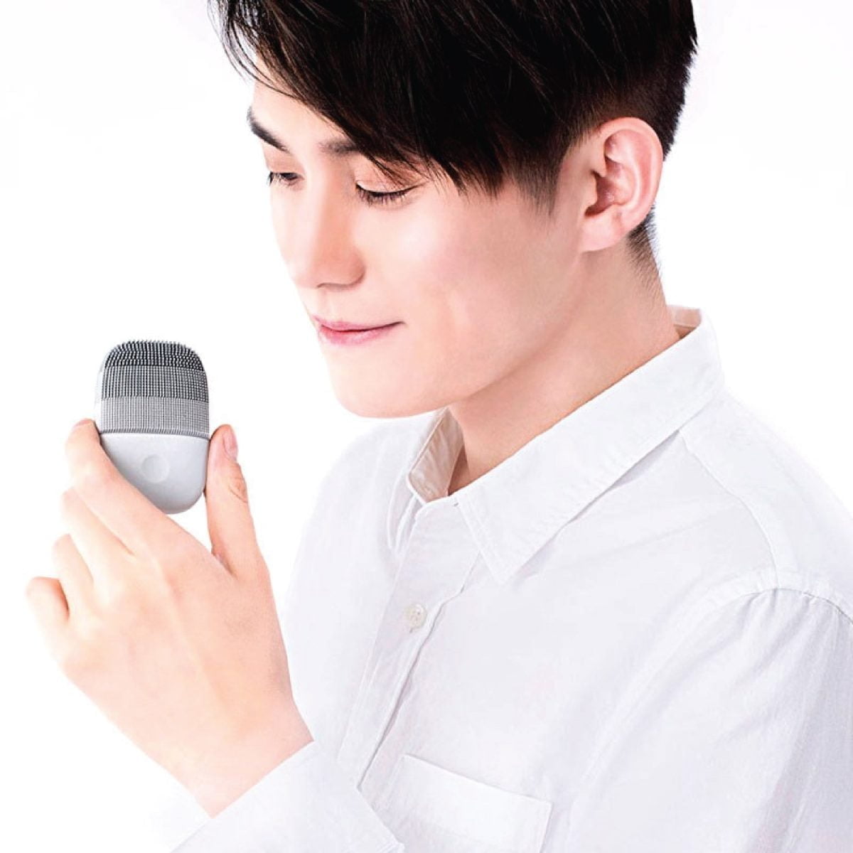 Wtf3 01 شاومي &Lt;Strong&Gt;تنظيف عميق للوجه - أوضاع 3 سرعات - 3 مناطق تنظيف - مصنوعة من السيليكون المضاد للحساسية - عمر بطارية طويل - تنظيف افتراضي في التسعينيات&Lt;/Strong&Gt; منظف الوجه الذكي Xiaomi Mijia Inface - وردي (جائزة التصميم لعام 2019)