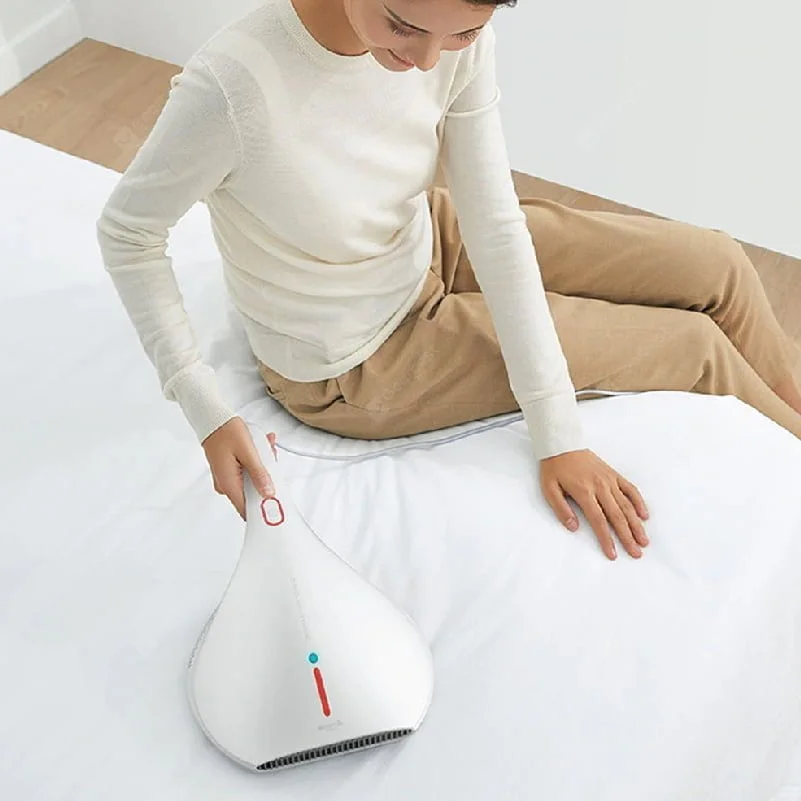 Eqwewew 04 - It Has Powerful Suction To Vacuum Dirt, Mites, Dander, Etc. - Remove Dampness. It Has A Warm Air Outlet, Can Make Your Bed Dry And Comfy - Equipped With Uv-C Lamp, The Sterilization Rate Is Up To 99.99% - Comfortable Curved Handle And One-Touch Start Button. Make One-Handed Control More Comfortable [Video Width=&Quot;1280&Quot; Height=&Quot;720&Quot; Mp4=&Quot;Https://Lablaab.com/Wp-Content/Uploads/2020/08/Myqmkexgnyfqfrdtkrx__Hd.mp4&Quot;][/Video] Deerma Deerma Cm800 Uvc Light Mites Vacuum Cleaner Handheld