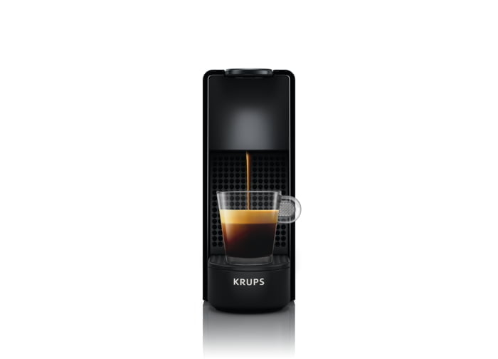 Krups نيسبريسو &Lt;H1&Gt;Nespresso By Krups Essenza Mini Xn110899 آلة صنع القهوة - أسود (تشمل 14 كبسولة)&Lt;/H1&Gt;
&Lt;Span Class=&Quot;Subtitle&Quot;&Gt;اكتشف أصغر آلة نسبريسو&Lt;/Span&Gt;
&Lt;Div Class=&Quot;Product-Short-Description&Quot;&Gt;
&Lt;Div Class=&Quot;Product-Content-Short-Description Hide&Quot;&Gt; مع Essenza Mini صغير الحجم للغاية ، يمكنك الوصول الكامل إلى عالم قهوة Nespresso. اختر من بين مجموعتنا الكاملة من Grands Crus واستمتع بالنعومة والثراء الذي يناسبك. استمتع بـ Espresso و Lungo بالطريقة التي تريدها بفضل زرين قابلين للبرمجة. احصل على قهوتك المفضلة على الفور بفضل سهولة استخدام Essenza Mini ووقت التسخين السريع. &Lt;/Div&Gt;
&Lt;/Div&Gt; Nespresso By Krups Essenza Mini Xn110899 آلة صنع القهوة - أسود (تشمل 14 كبسولة)