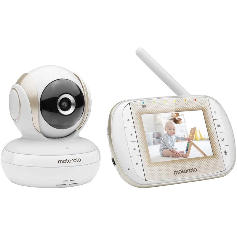 Motorola Mbp30A Video Baby Monitor With 3 Handheld Parent Unit And Remote Pan Scan 5625170 01 موتورولا &Lt;H1&Gt;جهاز مراقبة الأطفال بالفيديو من موتورولا Mbp30A مزود بوحدة الوالدين المحمولة مقاس 3 بوصات والمسح الشامل عن بعد&Lt;/H1&Gt;
تحتوي شاشة مراقبة الطفل بالفيديو من موتورولا Mbp30A على شاشة كبيرة بحجم 3.0 بوصة مع زوم رقمي يسمح لك برؤية طفلك الصغير بوضوح. بالإضافة إلى ذلك ، تأتي الشاشة مزودة بكاميرا تعمل عن بُعد تمنحك مرونة إضافية في جميع أنحاء الغرفة. كن واثقًا من أنك لن تفوت أي شيء ويمكنك إلقاء نظرة فاحصة على مدى يصل إلى 1000 قدم (300 متر). مع الرؤية الليلية بالأشعة تحت الحمراء ، يمكنك رؤية طفلك الصغير في الظلام ، مما يمنحك راحة البال في جميع الأوقات خلال النهار والليل. تعد ميزة التحدث في اتجاهين رائعة للاستماع إلى طفلك الصغير والرد عليه لتهدئته ، مما يمنحه مزيدًا من الطمأنينة أثناء محاولة النوم. يأتي موتورولا Mbp30A أيضًا مع تهويدات مدمجة تساعد على تهدئة طفلك ويشعر بمزيد من الاسترخاء ، مع اختيار 10 تهويدات مختلفة. بفضل مستشعر درجة حرارة الغرفة ، تتيح لك Mbp30A مراقبة درجة حرارة الغرفة أينما كان طفلك حتى تتمكن من التأكد من أن غرفته في درجة الحرارة المناسبة وليست شديدة الحرارة أو شديدة البرودة. يوفر جهاز مراقبة الطفل بالفيديو Mbp30A أيضًا مؤشرًا لبطارية منخفضة ووضع توفير الطاقة. جهاز مراقبة الأطفال بالفيديو من موتورولا Mbp30A مزود بوحدة الوالدين المحمولة مقاس 3 بوصات والمسح الشامل عن بعد