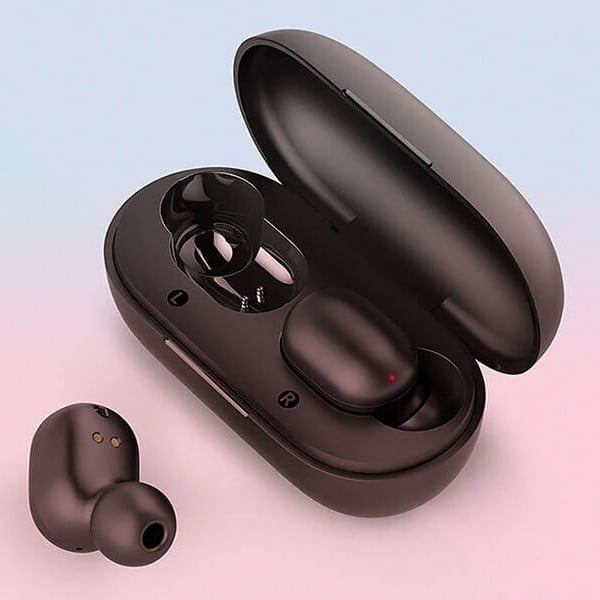 Slider 06 &Lt;H1&Gt;Haylou Gt1 Plus Tws Earbuds&Lt;/H1&Gt; Haylou Gt1 Plus Is An Advanced Version Of The Legendary Haylou Earbuds. Thanks To The Use Of The New Qualcomm Qcc3020 Chipset Based On Bluetooth 5.0, It Works With Aac And Aptx Codecs. This Ensures An Almost Complete Absence Of Distortion In The Transmission Of Sound And The Absence Of Delay, Which Is Especially Critical In Dynamic Games. Sound Quality Is Guaranteed By The New 7.2 Mm Bio-Diaphragm, Which Perfectly Reproduces Low, Medium And High Frequencies. The Dual Dsp And Cvc Noise-Cancelling System Provides High-Quality Sound For Calls. Earbuds Haylou Gt1 Plus Earbuds