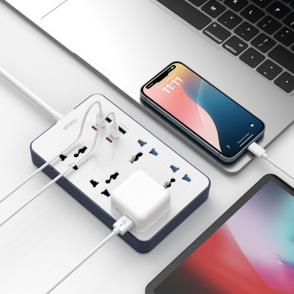 WiWU Wi-S006 11 في 1 شريط طاقة (4) مقبس + 2 أمبير + 4C مع 1.25 مم2 - أبيض