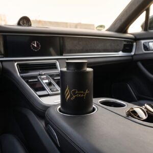 Whatsapp Image 2026 08 05 At 4.39.30 Pm &Lt;P&Gt;انعشوا محيطكم بموزع الرائحة الذكي للسيارة &Lt;Strong&Gt;Home Scent&Lt;/Strong&Gt;. صمّم للاستخدام في السيارة والمنزل، هذا الموزع الأنيق &Lt;Strong&Gt;قابل لإعادة الشحن عبر Usb&Lt;/Strong&Gt; يتميز بـ &Lt;Strong&Gt;سعة 10 مل من الزيوت العطرية&Lt;/Strong&Gt;، وإعدادات كثافة رائحة وتوقيت قابلة للتعديل، وتشغيل هادئ جداً، وتغطية تصل إلى &Lt;Strong&Gt;100 متر مكعب.&Lt;/Strong&Gt; متوفر بالأسود والفضي والورد الذهبي، ينشئ جواً منعشاً ومريحاً أينما ذهبتم.&Lt;/P&Gt; موزع عطور السيارة الذكي هوم سينت (Home Scent) | موزع زيوت عطرية قابل للشحن عبر Usb | للسيارة والمنزل | أسود